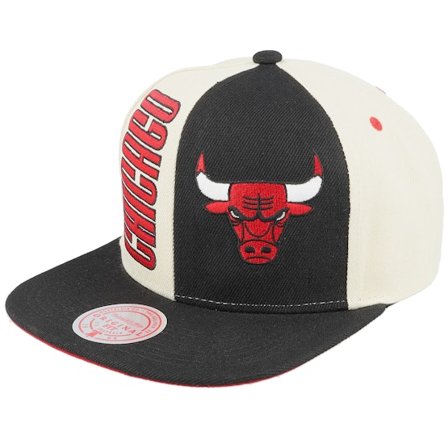 Mitchell & Ness - NBA Black snapback Czapka Z Daszkiem - Chicago Bulls Pop Panel Off White/Black Snapback @ Hatstore