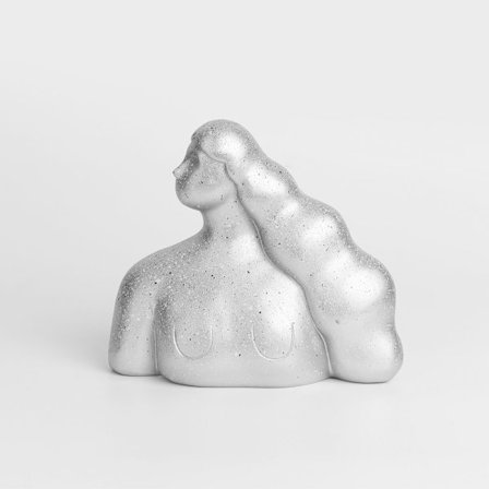 Hopeinen abstrakti naishahmo, 20x10x19cm Polyresin