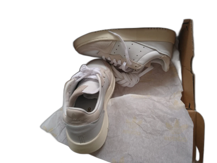 Helt nya Adidas Supercourt