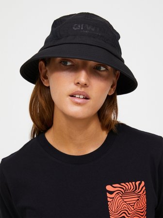 Peak Performance - FWT Bucket Hat