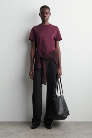 COS Femme T-Shirt Élégant in Rouge