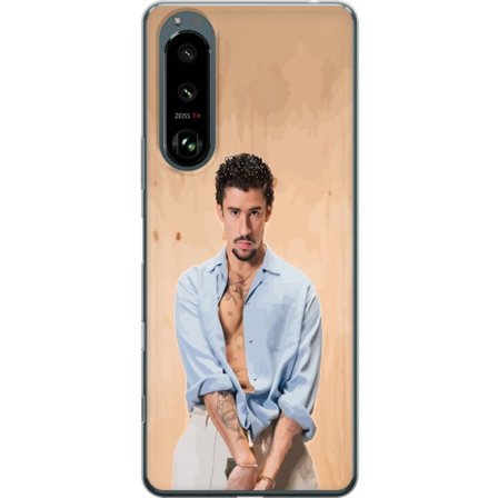 Yhteensopiva Puhelinkuori Sony Xperia 5 III Bad Bunny Super Bowl-inspiroima grafiikka, jossa NFL-trofe ja San Franciscon silta urheilusuunnittelussa