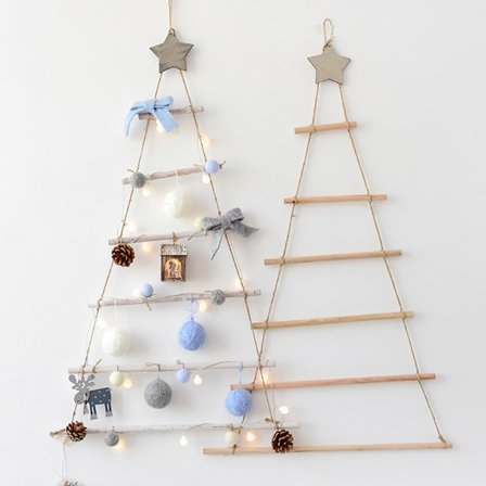 Hengende treornamenter med stjerne og tau dekorasjon for vegg juletre