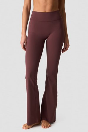 ICANIWILL - Nimble No-rise Flared Tights Tall Dull Berry Red - Treningstights - Dame - ICIW