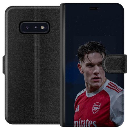 Yhteensopiva Lompakkokotelo Samsung Galaxy S10e Pastellivärikkäät sateenkaaret, joissa on valkoiset tähdet ja pehmeä väriero taivaallisessa unelmahimm