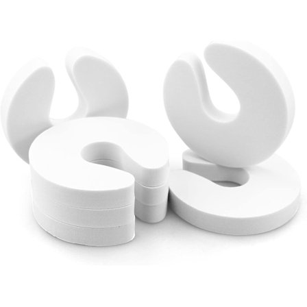 Förpackning Vita Dörrstopp i Skum Förhindrar Dörrskador och Klämmar - Fingerskydd för Bebisar och Barn
