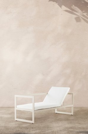 Jotex - Solseng/utesofa - Rygg Høyre Beige/hvit pute - ALASSIO - Kjøp Solstoler & solsenger hos Jotex