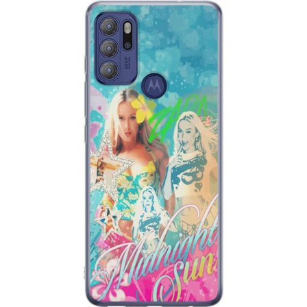 Yhteensopiva Puhelinkuori Motorola Moto G60S Seikkailumaailma Steve, Creeper ja eläimillä värikkäässä palikkagrafiikassa