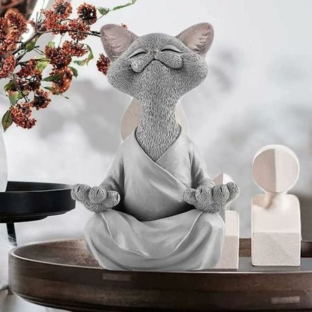 Meditoiva kissa, harmaa kissa Buddha-patsas meditaatio, jooga Buddha Zen-kissa, hartsimateriaali, kotiin, ulkotiloihin, pihalle, nurmikolle, uima-
