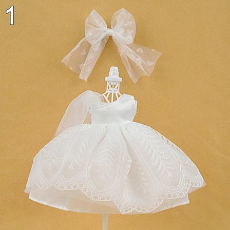 Dockkläder Bröllopsklänning 1 1