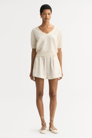 Soft Goat - Brushed v-neck t-shirt - Kashmirtröja dam - L - Feather White