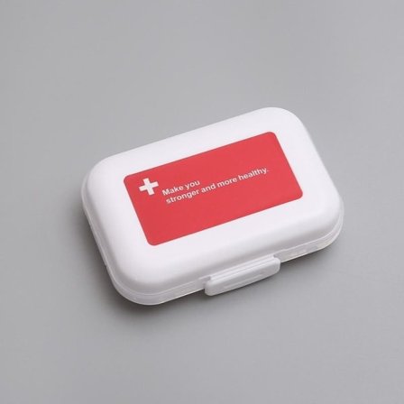 Medisinboks / dosett / dosering piller boks medisin boks 8 rom PUNAINEN