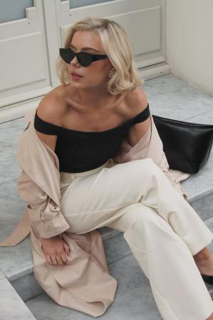 Laura Jade Stone x NA-KD Body en jersey à épaules dénudées - Tops bustier - Noir - Medium