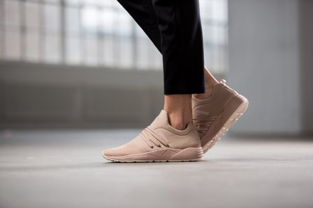 ARKK Copenhagen Damen Sneakers Größe 40 Raven Nubuck S-E15 Roebuck Creme