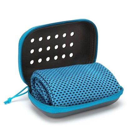 Koldt sportshåndklæde Fitness Cool håndklæde LYSEBLÅT