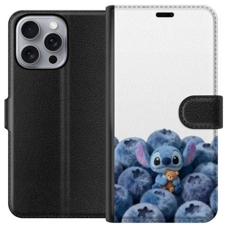 Yhteensopiva Lompakkokotelo Apple Apple iPhone 16 Pro Max Söpö sininen hahmo mustikoiden joukossa, jossa on pehmeä ja leikkisä kuvitus sekä nalle