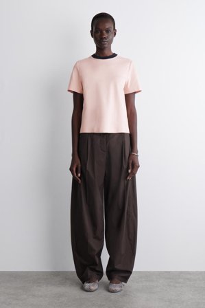 COS Klasyczny T-Shirt in Różowy