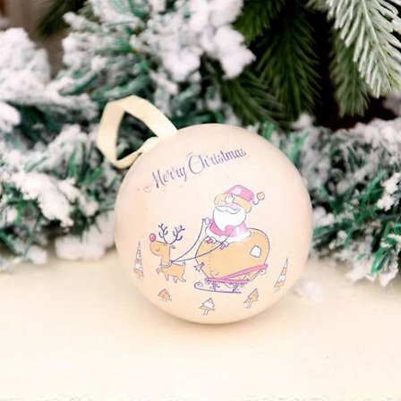 Juldekorationer, julgranskulor, godisburkar, julklappar, julgranshängen, presenter till barn, beige, äldre