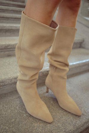 Cecilie Haugaard x NA-KD Kniehohe Stiefel aus Wildleder - Stiefel - Beige - EU 39