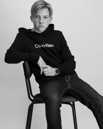 Calvin Klein INST. LOGO REG. TERRY HOODIE Czarny Bluzy z kapturem Chłopiec - Kids Brand Store