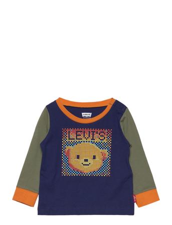 Levi's Pixel Bear Colorblocked Tee Patterned Levi's