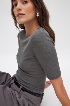 NA-KD Round Neck Ribbed Top - Basic toppe - Grå - XS