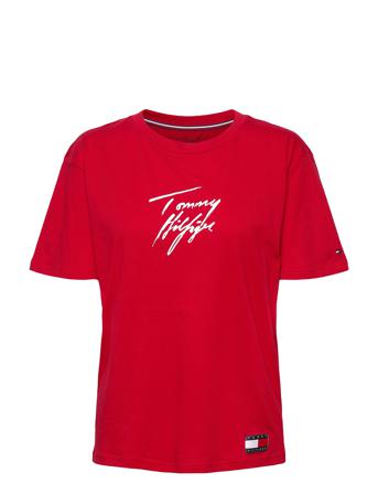 Cn Tee Ss Logo Toppi Punainen Tommy Hilfiger