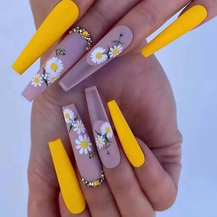 24-pack falska naglar lång kista naken full täckning pressade naglar akryl glänsande strass naglar falska naglar bal glitter naglar kvinnor