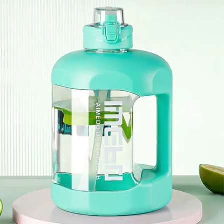 Sportig Vattenflaska 1.8L med Sugrör - Din Perfekta Partner för Fitness och Friluftsliv!