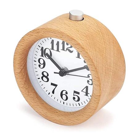 Träväckarklocka - Klassisk analog och tyst batteridriven bordsmodell med ljuslarm och snooze