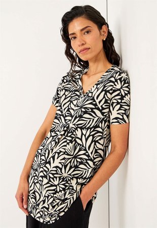 Cellbes of Sweden - Jerseytunika med flatterende læg i sort / mønstret til damer i størrelse 38/40