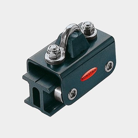 Ronstan I 32, Travare med bygel