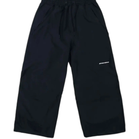 Beyond medals skidbyxor strl L