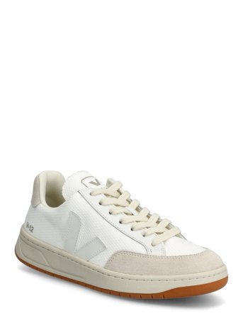 Veja V-12 - White - 36