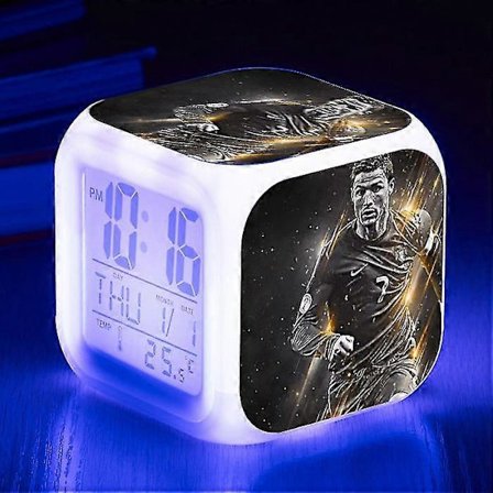 Cristiano Ronaldo Vekkerklokke For VM Fotballigaen, Liten Vekkerklokke Med Kreativt LED-Display I Ulike Stiler -NMAOV
