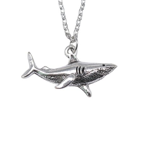Antiksilverfärgat Hängsmycke Dam Ocean Shark Halsband