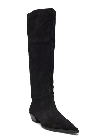 VAGABOND | Cassie | 37