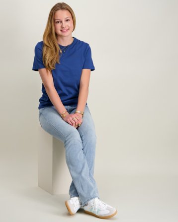 Calvin Klein CHEST INST.LOGO SS T-SHIRT Blå T-skjorter Jente - Kids Brand Store