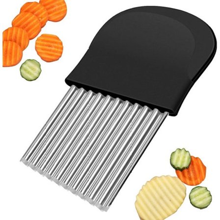 Golf Cutter - Bølgeformet Blad - Kartoffel- og Agurkeskærer i Rustfrit Stål - 14x9 cm - Ét Stykke