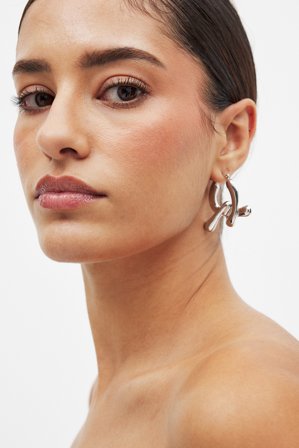 NA-KD Boucles d'oreilles avec gros nœud - Bijoux - Argent - One Size