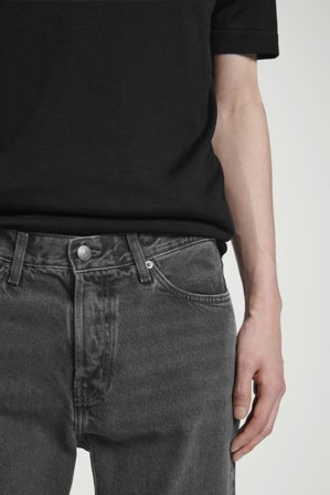 COS Men's Pillar Tapered Jeans in Black