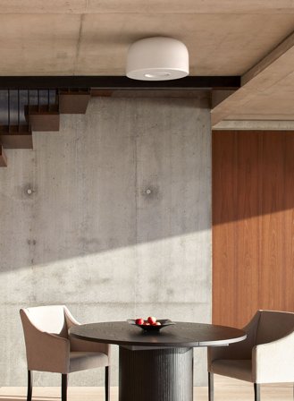 Bellhop C2 taklampe Ø45 - opal/hvit