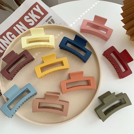 12 stk små dobbelttaggete hårklemmer, forskjellige farger, kvinner