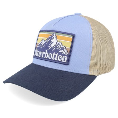 Wild Spirit - Beige trucker Keps - Swedish Norrbotten Landscape Sky Blue/Khaki/Navy A-Frame Trucker @ Hatstore