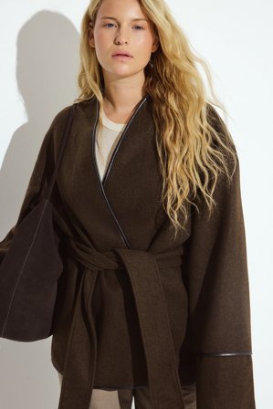 NA-KD Kort kappa med kontrastband - Vårjackor - Brun - EU 40