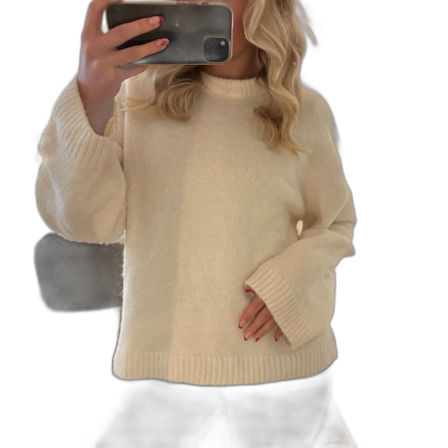 Vit stickad tröja från Gina Tricot