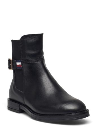 T4A5-32022-0283999- Black Tommy Hilfiger