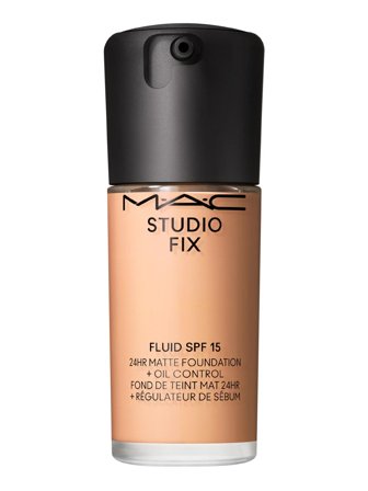 Studio Fix Fluid SPF 15 24HR Matte Foundation + Oil Control