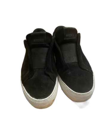 Svarta sneakers från Axel Arigato