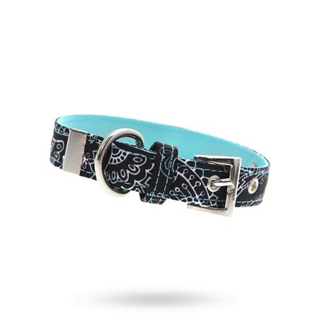 Black & Blue Paisley Hundhalsband - Scarfes, Charms & Halsbandssmycken, Draglinor, Läder- & Textilhalsband på Doggie.se